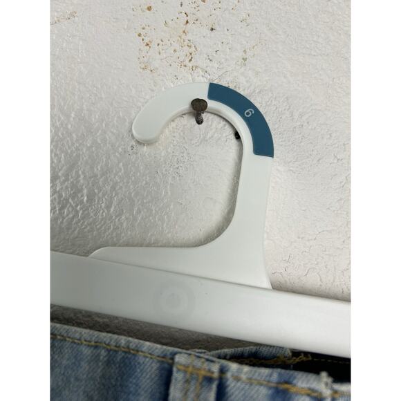 Isabel Maternity Midi Jean Shorts New Expandable Side Panels 4" Inseam Size 6 - Picture 3 of 6